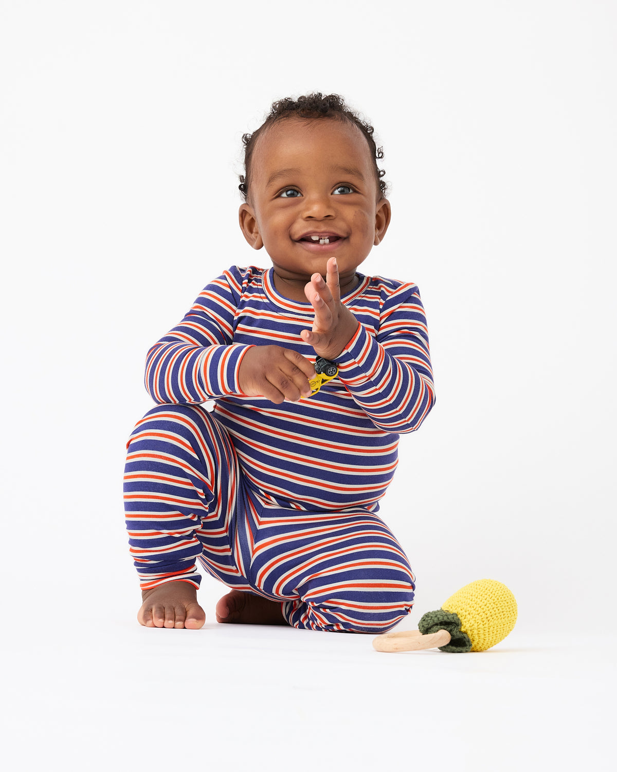 Jobadaiah_BAMBOOSLEEPERPAJAMA_YellowDaisies_6-12months_00319-1500x1875-adc598f